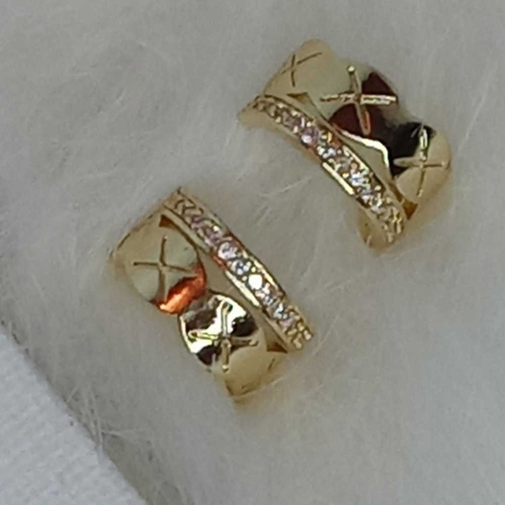 Small Gold & Diamond Hoops